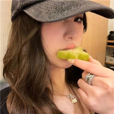爱上百份百英雄